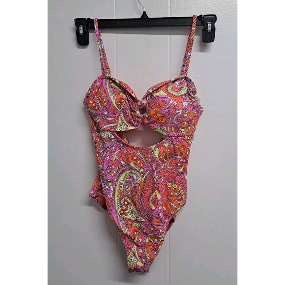 Jessica Simpson Flower Child O-Ring Cutout One-Piece Swimsuit Women's Swimsuit - Picture 2 of 14